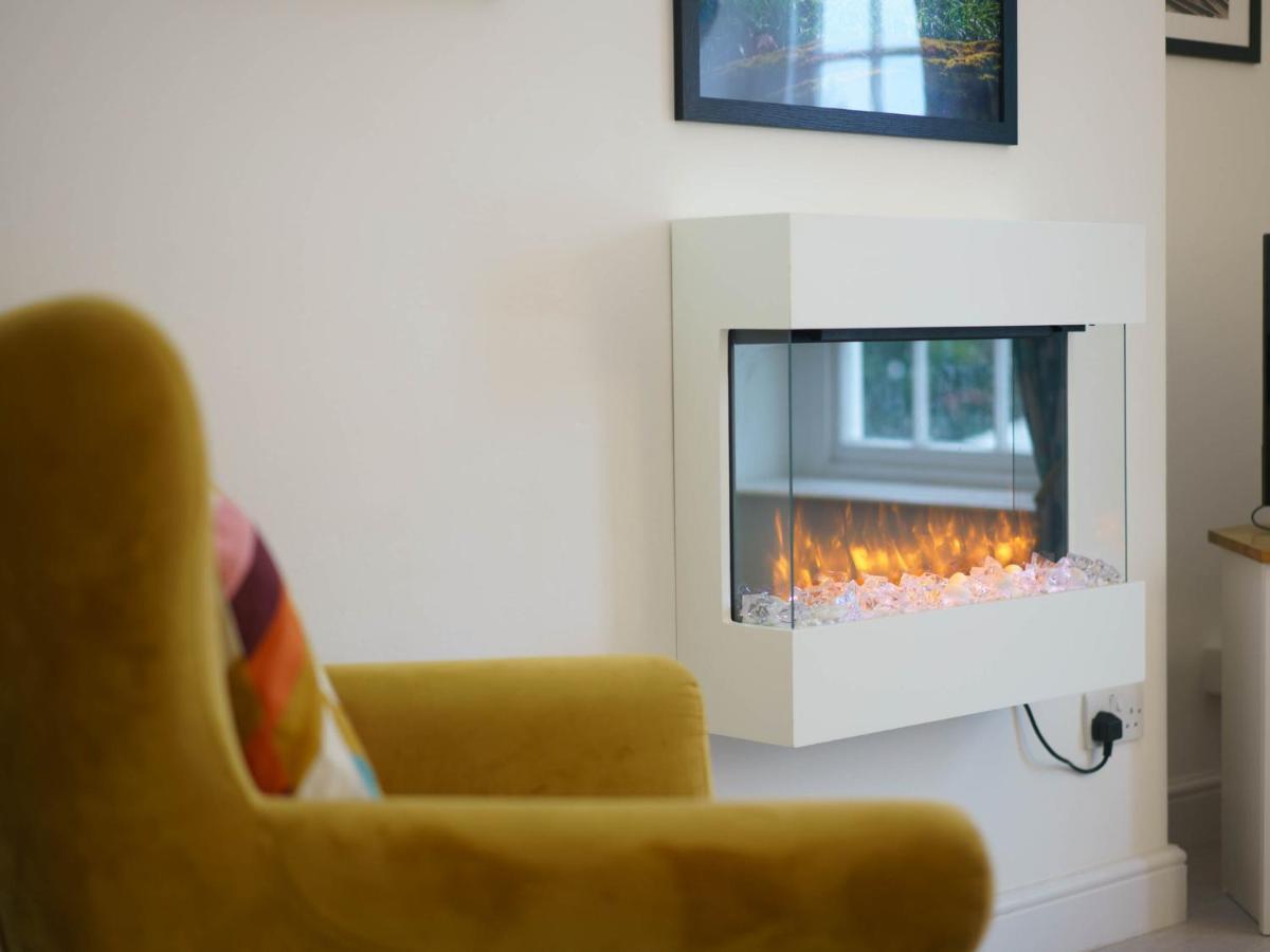 Pass The Keys Modern 2 Bed Flat Overlooking Harbour